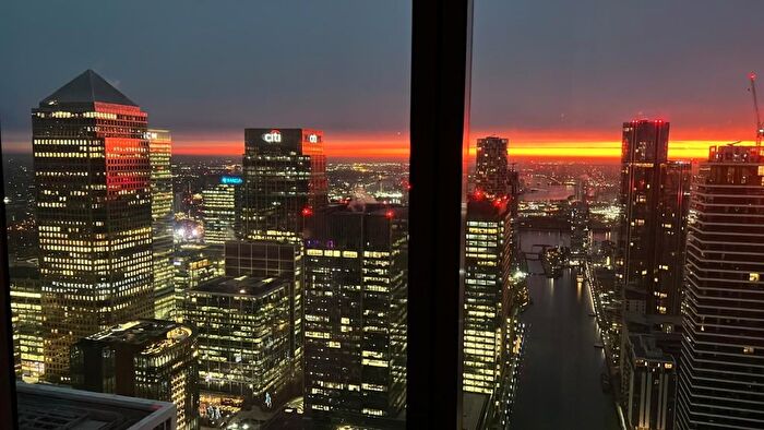 1 Bedroom Flat For Sale In Marsh Wall, London, E14