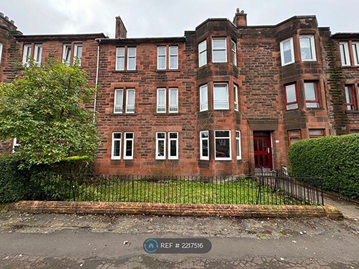 3 Bedroom Flat To Rent In Glencoe Street, Glasgow, G13