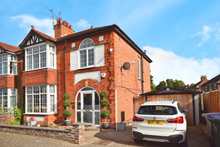 3 Bedroom Semi-Detached House For Sale In Clifford Road, Skegness, PE25