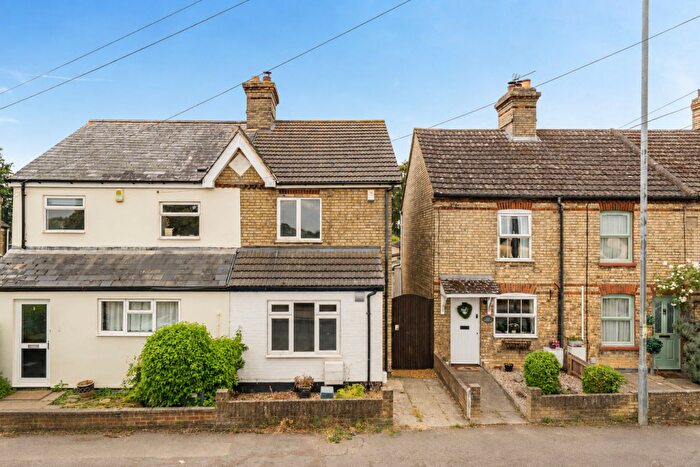 3 Bedroom Semi Detached House For Sale In Clifton Road, Henlow, SG16