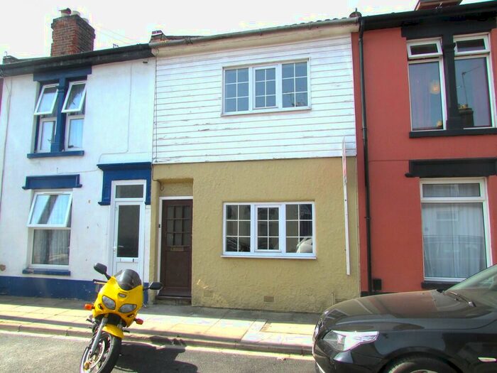 3 Bedroom Terraced House To Rent In Liverpool Road, Portsmouth, PO1