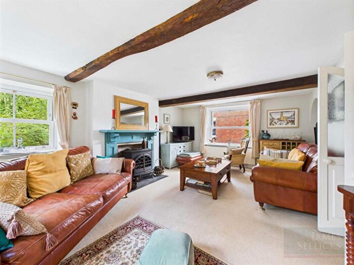 7 Bedroom Character Property For Sale In Hillcrest House, Husbands Bosworth, Lutterworth, LE17