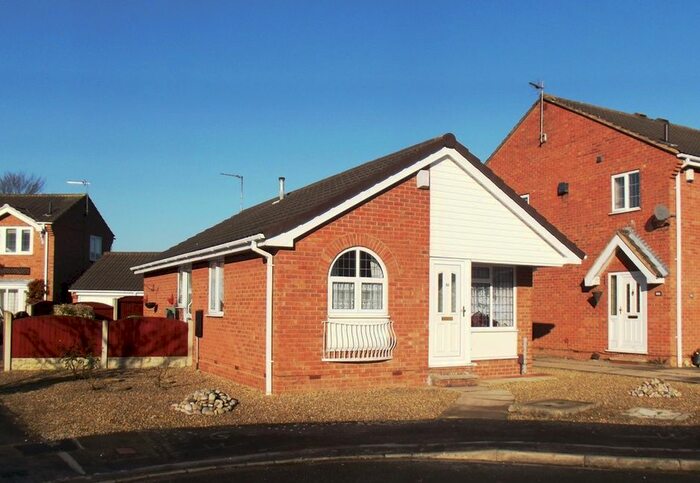 3 Bedroom Detached Bungalow To Rent In Chelkar Way, Rawcliffe, York, YO30