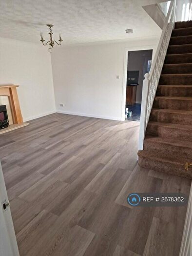 3 Bedroom Semi Detached House To Rent In Waverley Crescent, Livingston, EH54