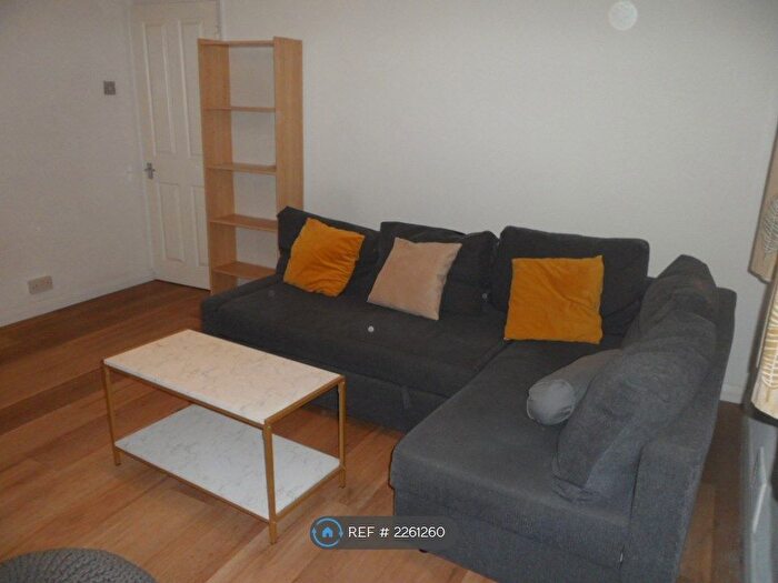 2 Bedroom Flat To Rent In Mildmay Park, London, N1