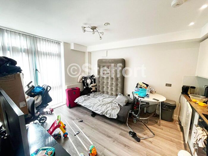 1 Bedroom Apartment To Rent In Bridge Court, Bridge Street, Hemel Hempstead, HP1