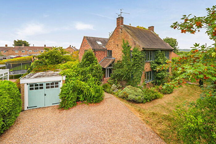 5 Bedroom Detached House For Sale In Toll Bar, Cottesmore, LE15