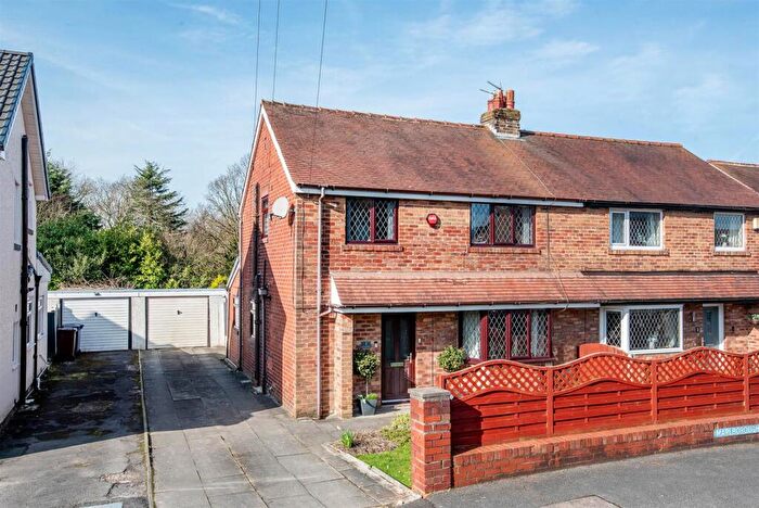 3 Bedroom Semi Detached House For Sale In Marlborough Drive, Walton-Le-Dale, Preston, PR5