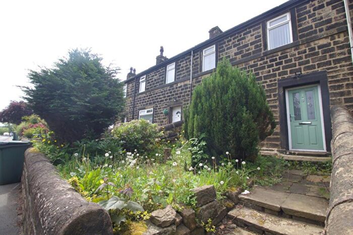 2 Bedroom Terraced House To Rent In Springfield Terrace, Cullingworth, BD13