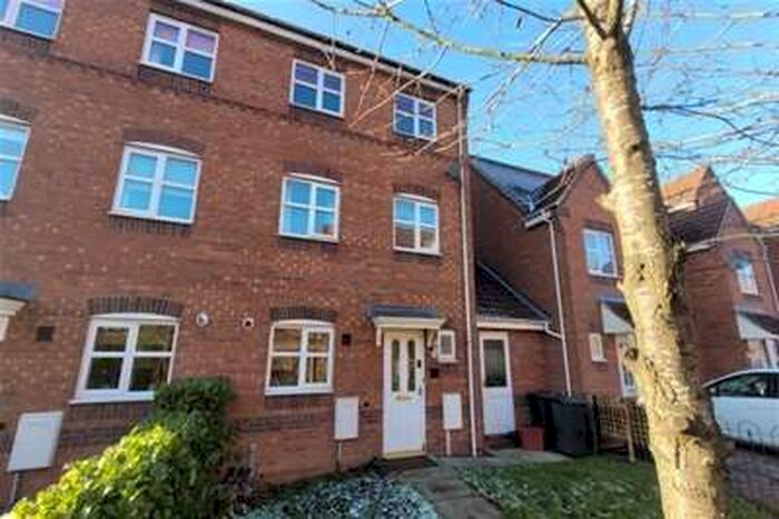 4 Bedroom House To Rent In Brouder Close, Coalville, LE67