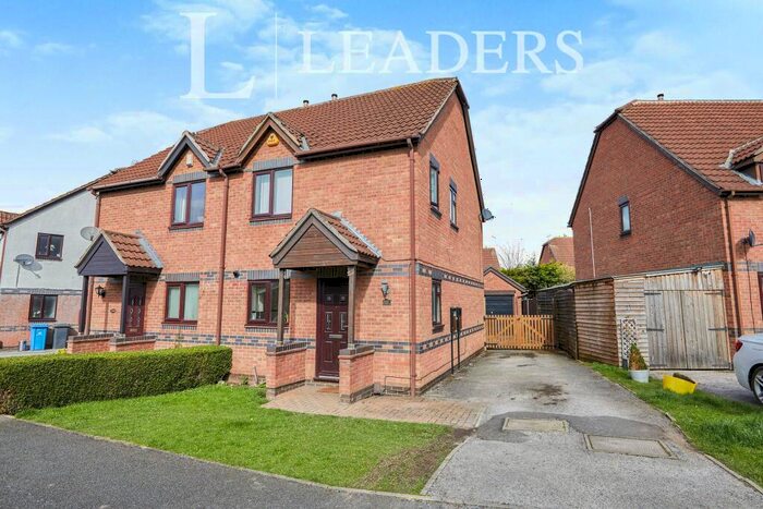 3 Bedroom Semi-Detached House To Rent In Amesbury Lane, Oakwood, DE21