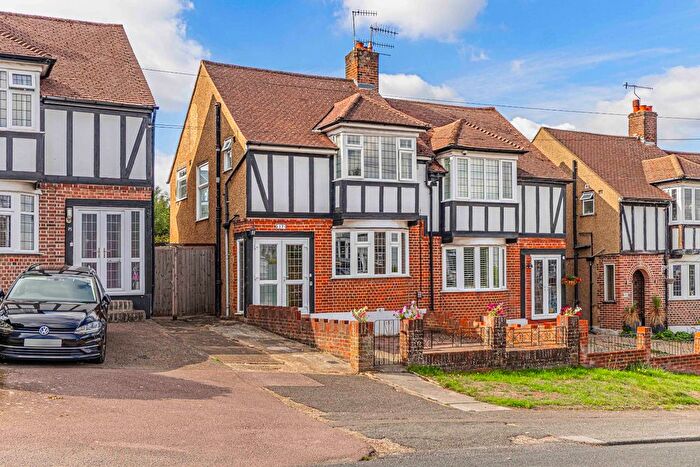 3 Bedroom Semi Detached House For Sale In Ashfield Avenue, Bushey, Hertfordshire, WD23