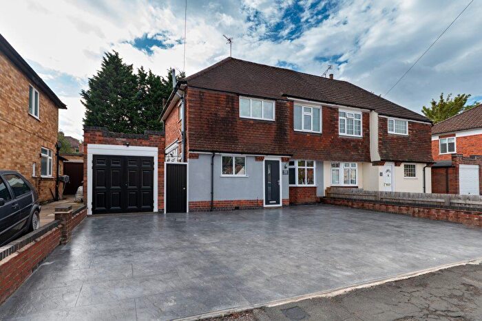 3 Bedroom Semi-Detached House For Sale In Johnson Road, Birstall, Leicester, LE4