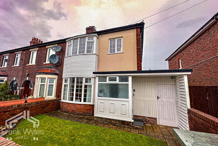3 Bedroom End Of Terrace House To Rent In South Street, Lytham St. Annes, Lancashire, FY8