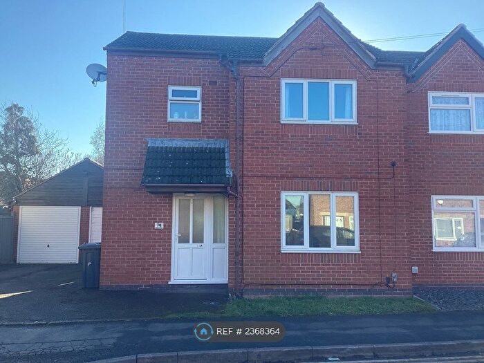 3 Bedroom Semi-Detached House To Rent In Stuart Road, Market Harborough, LE16