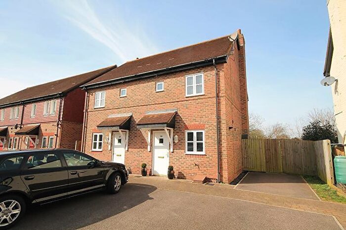 2 Bedroom Semi-Detached House To Rent In Holders Close, Billingshurst, RH14