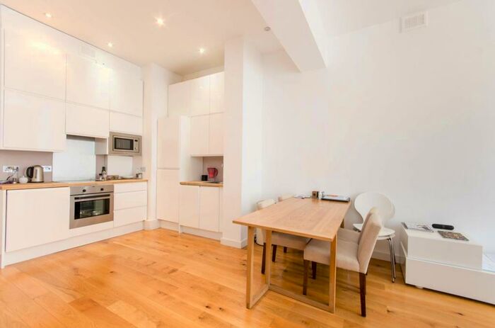 1 Bedroom Flat To Rent In Harcourt Terrace, Chelsea, London, SW10