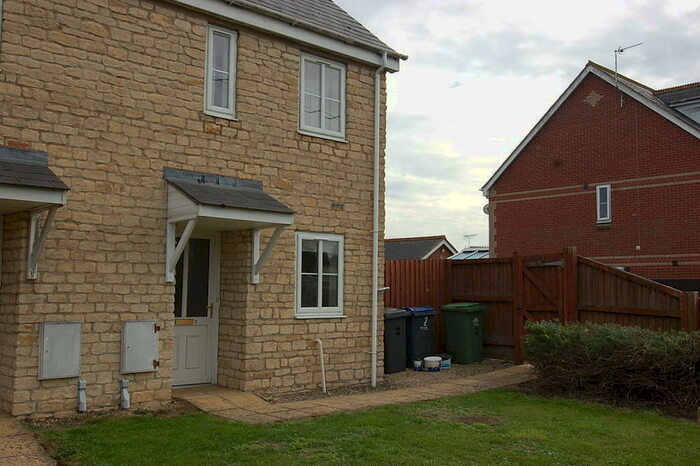 3 Bedroom Semi-Detached House To Rent In Old Dairy Court, Melksham, SN12