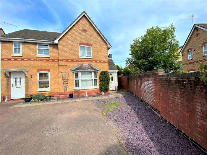 3 Bedroom Property To Rent In Derwent Road, Highwoods, Colchester, CO4