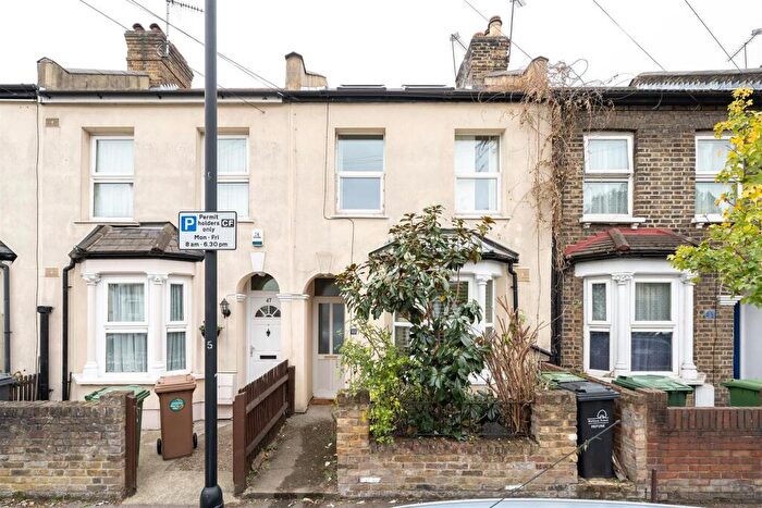 3 Bedroom Terraced House For Sale In Downsell Road, Stratford, E15