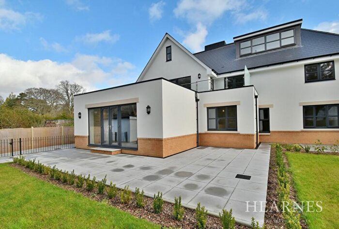 3 Bedroom Apartment For Sale In Golf Links Road, Ferndown, BH22