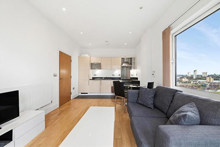 1 Bedroom Apartment To Rent In Indescon Square, London, E14