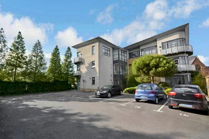 2 Bedroom Flat To Rent In Mayfair Gardens, 64 Bury New Road, Whitefield M45