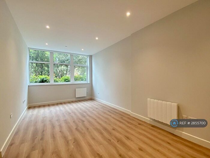1 Bedroom Flat To Rent In Christchurch Road, Bournemouth, BH1
