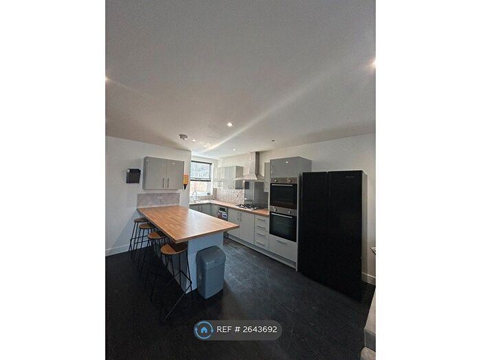6 Bedroom Terraced House To Rent In Garnier Street, Portsmouth, PO1