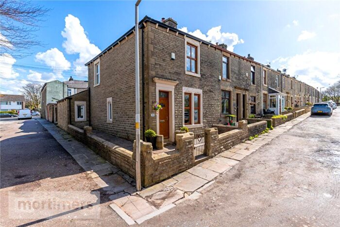 3 Bedroom End Of Terrace House For Sale In Margaret Street, Oswaldtwistle, BB5
