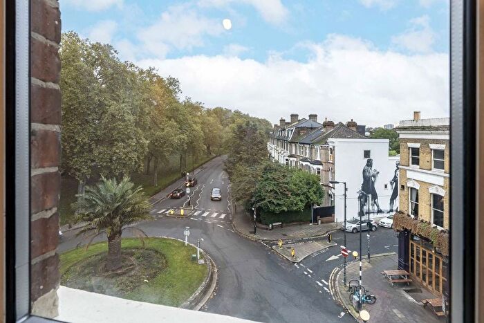 1 Bedroom Flat For Sale In Grove Vale, London, SE22