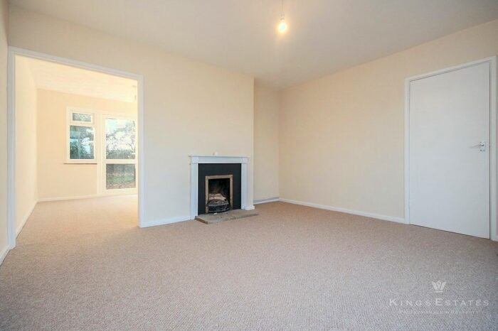 3 Bedroom Semi-Detached House To Rent In Ramslye Road, Tunbridge Wells TN4