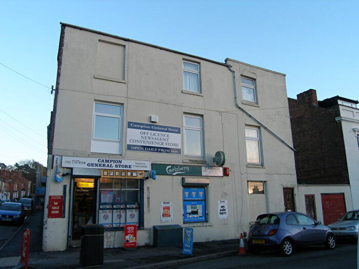 4 Bedroom Flat To Rent In Campion Terrace, Leamington, CV32