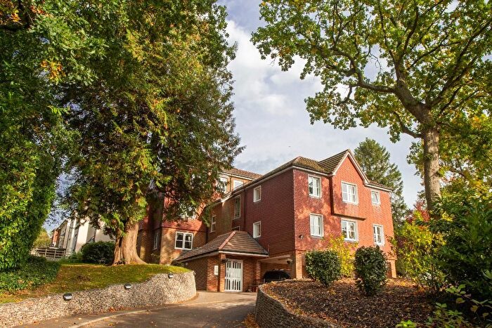 1 Bedroom Flat To Rent In High Street, Heathfield, East Sussex, TN21