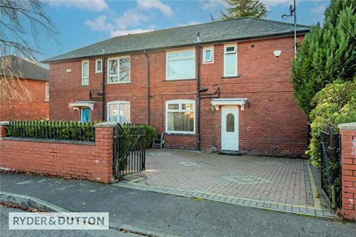 3 Bedroom Semi Detached House For Sale In Delamere Road, Rochdale, OL16