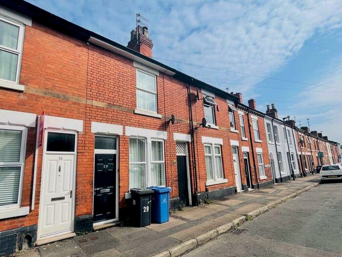 Houses for sale & to rent in DE22 1GH, Longford Street, Darley Derby