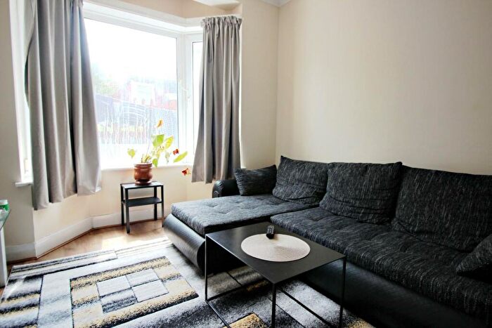 3 Bedroom Terraced House To Rent In Abbey Road, Belvedere, DA17