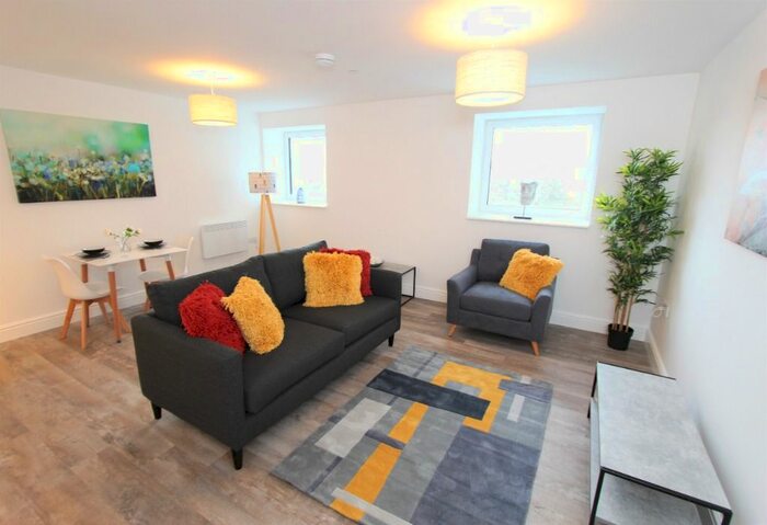 1 Bedroom Flat To Rent In Elfin Square, Gorgie, Edinburgh, EH11