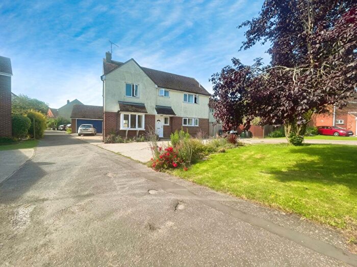 4 Bedroom House To Rent In Longleaf Drive, Braintree, CM7