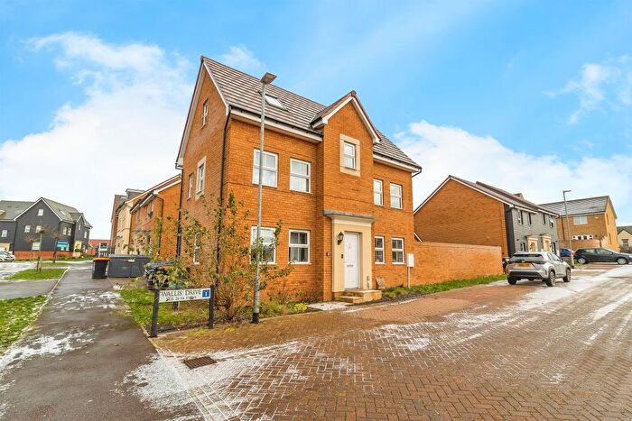 4 Bedroom Detached House For Sale In Wallis Drive, Leighton Buzzard, LU7