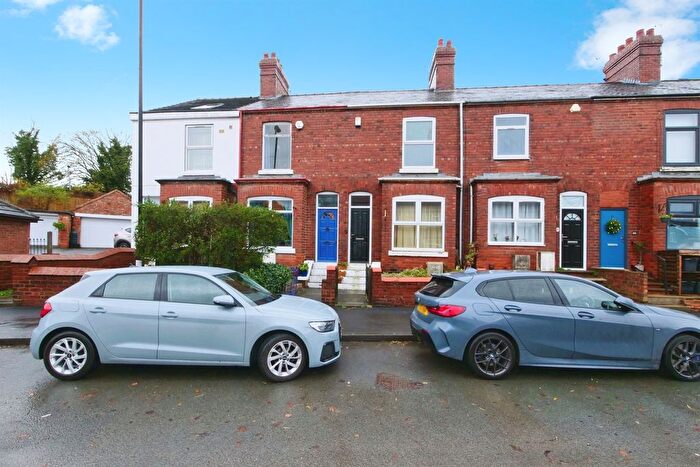 2 Bedroom Terraced House For Sale In Huntington Road, York, YO31