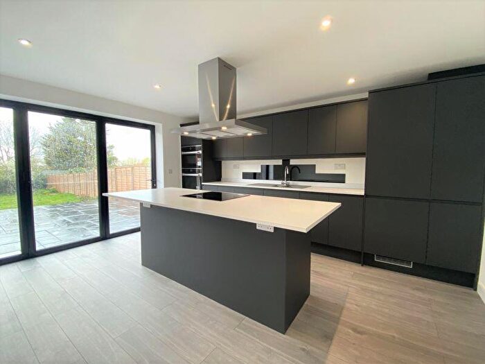 3 Bedroom Detached House To Rent In Coneygear Road, Huntingdon, PE29