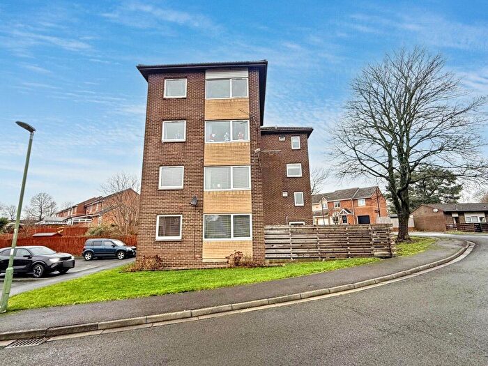 2 Bedroom Maisonette For Sale In Hareson Road, Newton Aycliffe, Durham, DL5