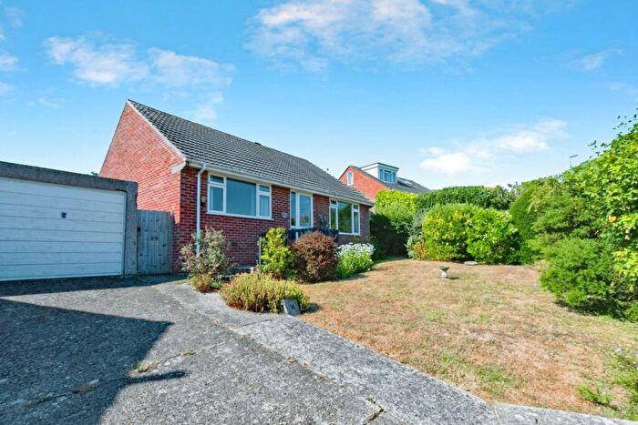 2 Bedroom Detached Bungalow For Sale In Mariners Drive, Swanage, BH19