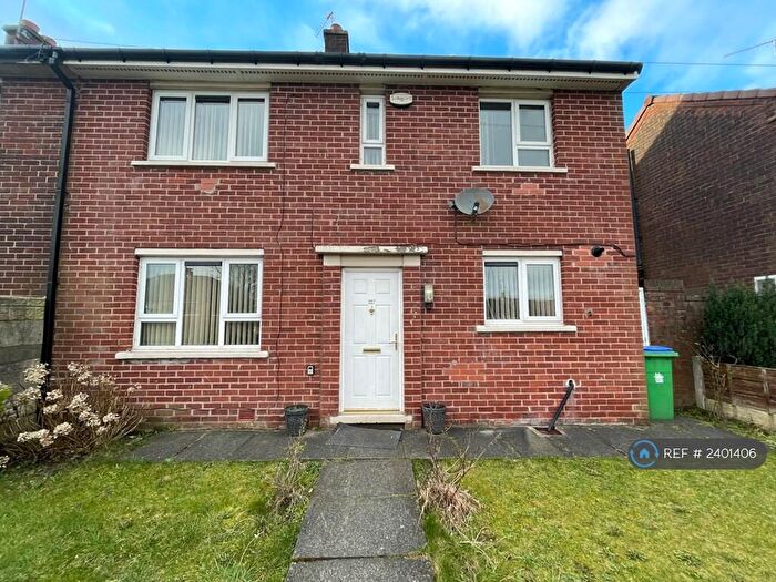2 Bedroom Semi-Detached House To Rent In Hill Top Drive, Rochdale, OL11