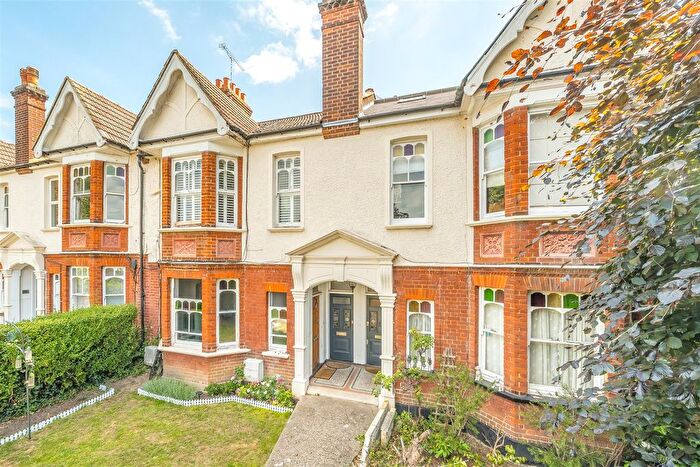 3 Bedroom Maisonette To Rent In Durham Road, West Wimbledon, SW20