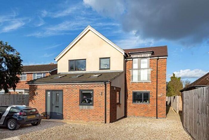 1 Bedroom Flat To Rent In Kidlington, Oxfordshire, OX5