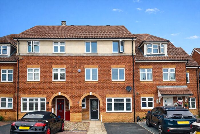 4 Bedroom Terraced House To Rent In Fitzroy Drive, Lee-On-The-Solent, PO13