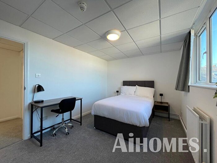 1 Bedroom Flat To Rent In Paris House, Wilbury Villas, Hove, BN3