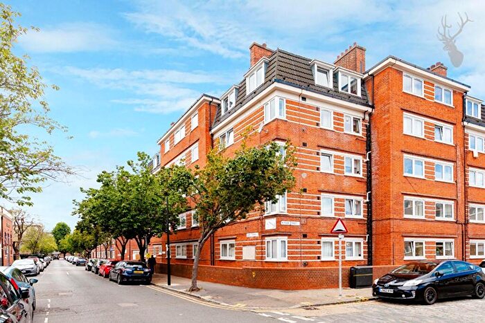 1 Bedroom Flat To Rent In Bacton Street, Bethnal Green, E2